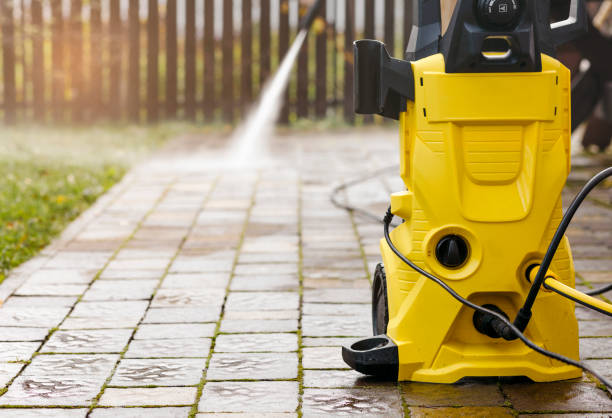 Best Driveway Pressure Washing  in Chantilly, VA